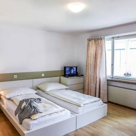 Daire Chesa Ova Cotschna 304 By Interhome *